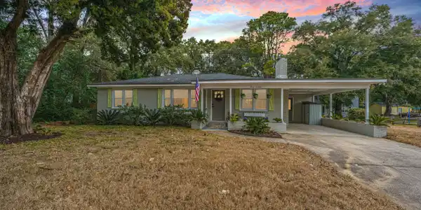 316 6th Avenue