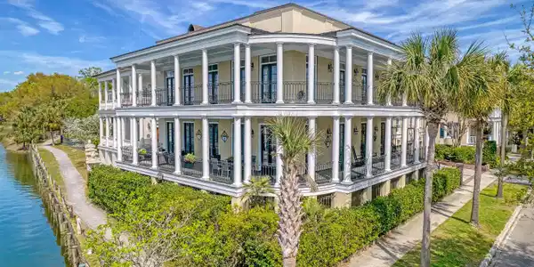 73 Sowell Street