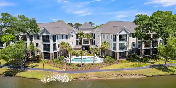 1479 Long Grove Drive