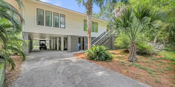 25 Sand Dollar Drive