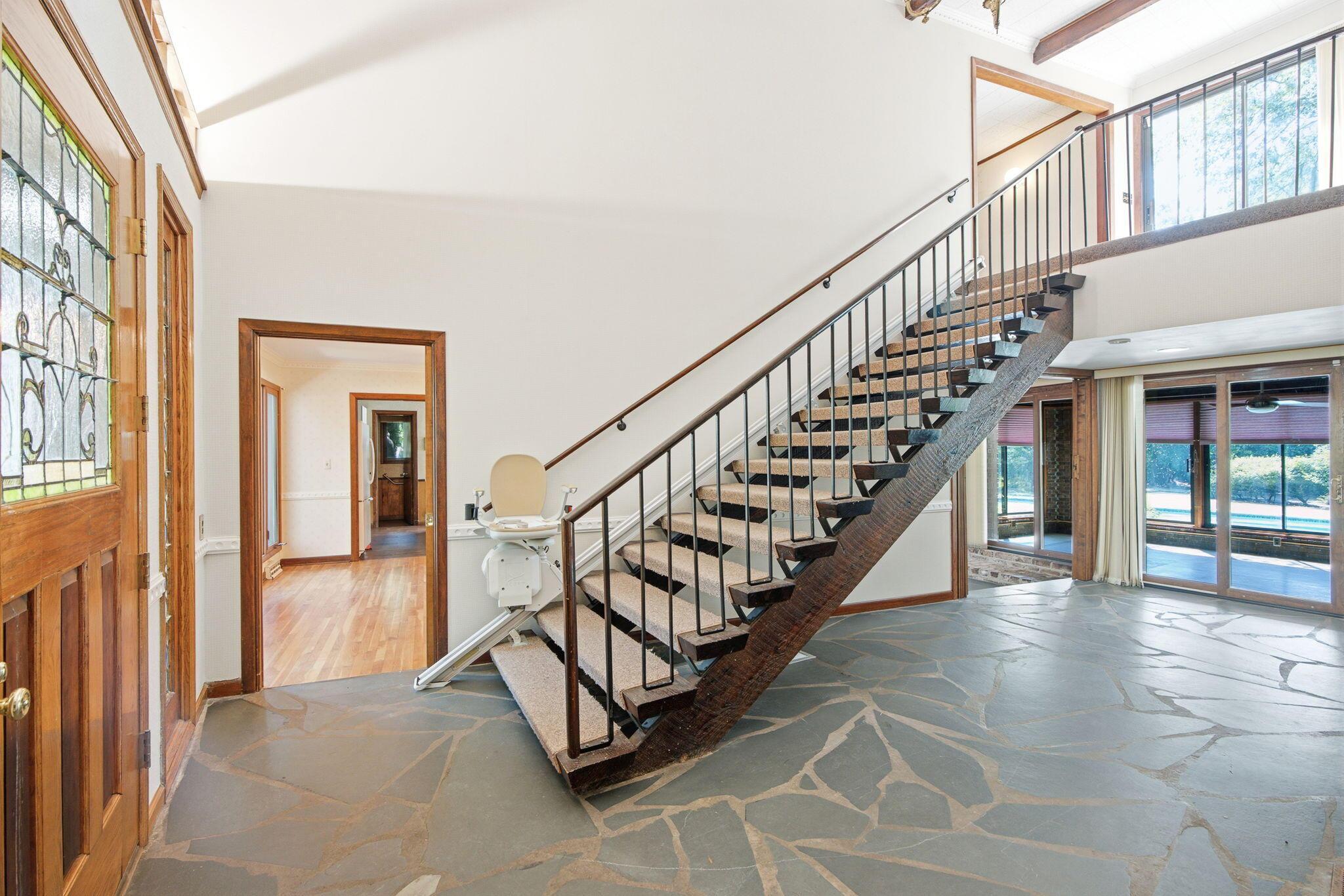 Image 3: 15-web-or-mls-DSC09509