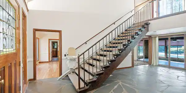 Image 3: 15-web-or-mls-DSC09509