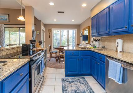 4784 Tennis Club Lane