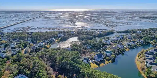 1692 Canyon Oaks Drive, Mount Pleasant SC 29464