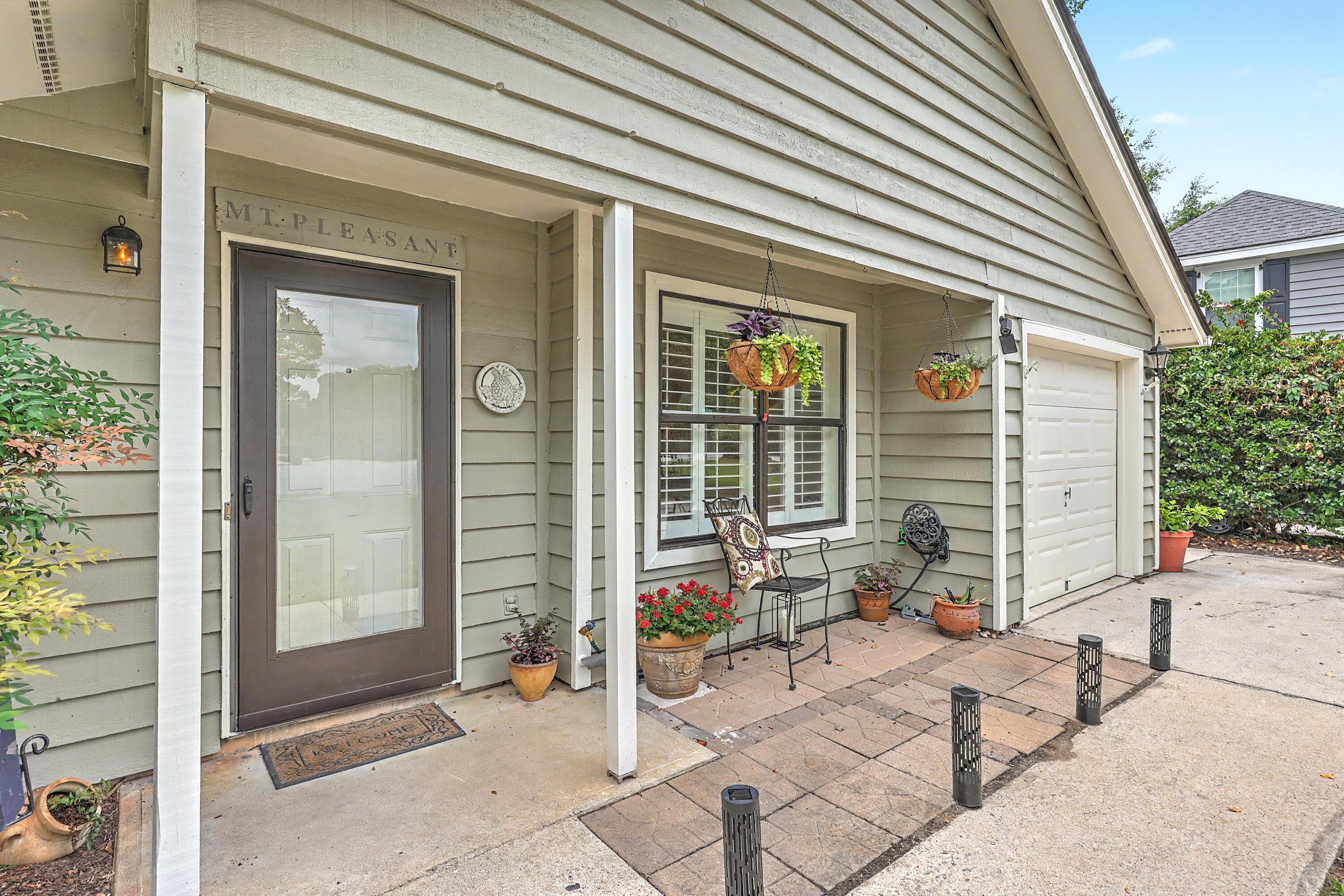 Image 4: Another view of porch