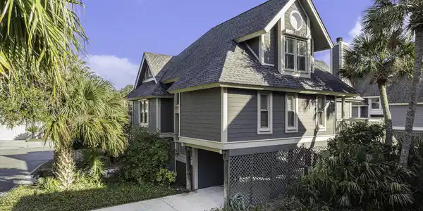 4 Sea Shell Lane