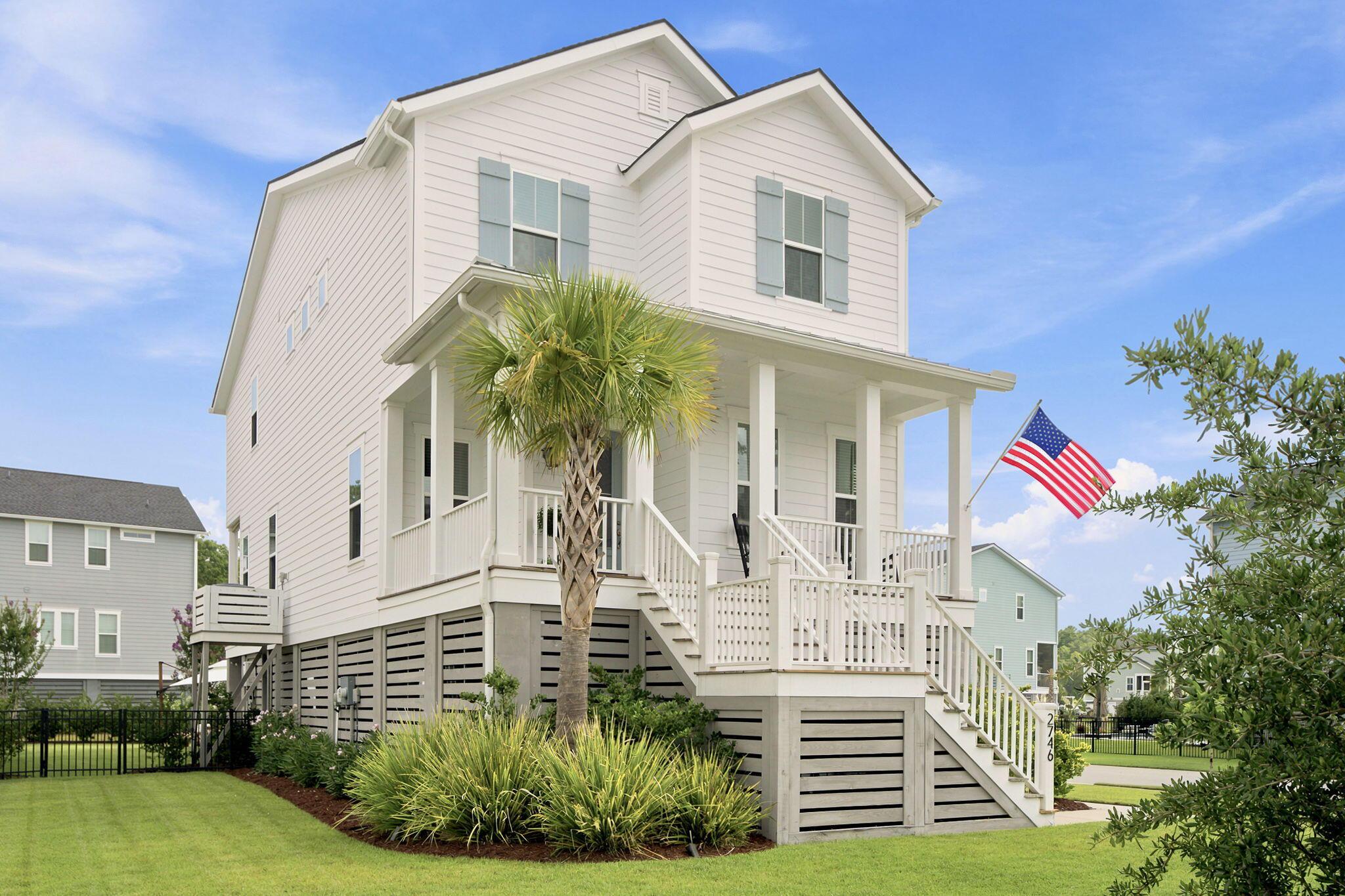 Image 2: Front of Home
