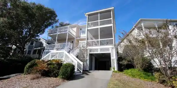 31 Pelican Reach