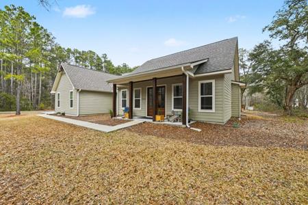 2832 Edenborough Road