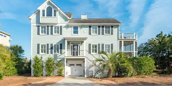 10 Seagrass Lane, Isle of Palms SC 29451