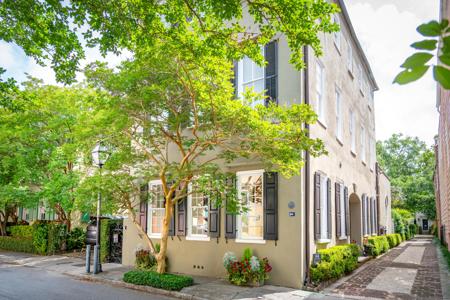84 King Street