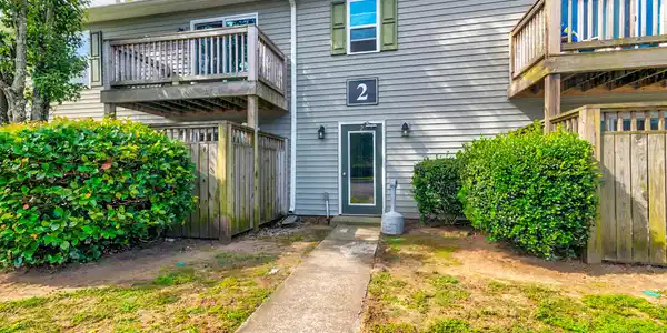 1402 Camp Road