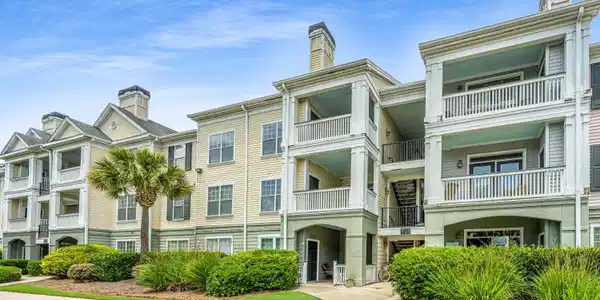 130 River Landing Drive