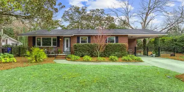 18 Murray Hill Drive