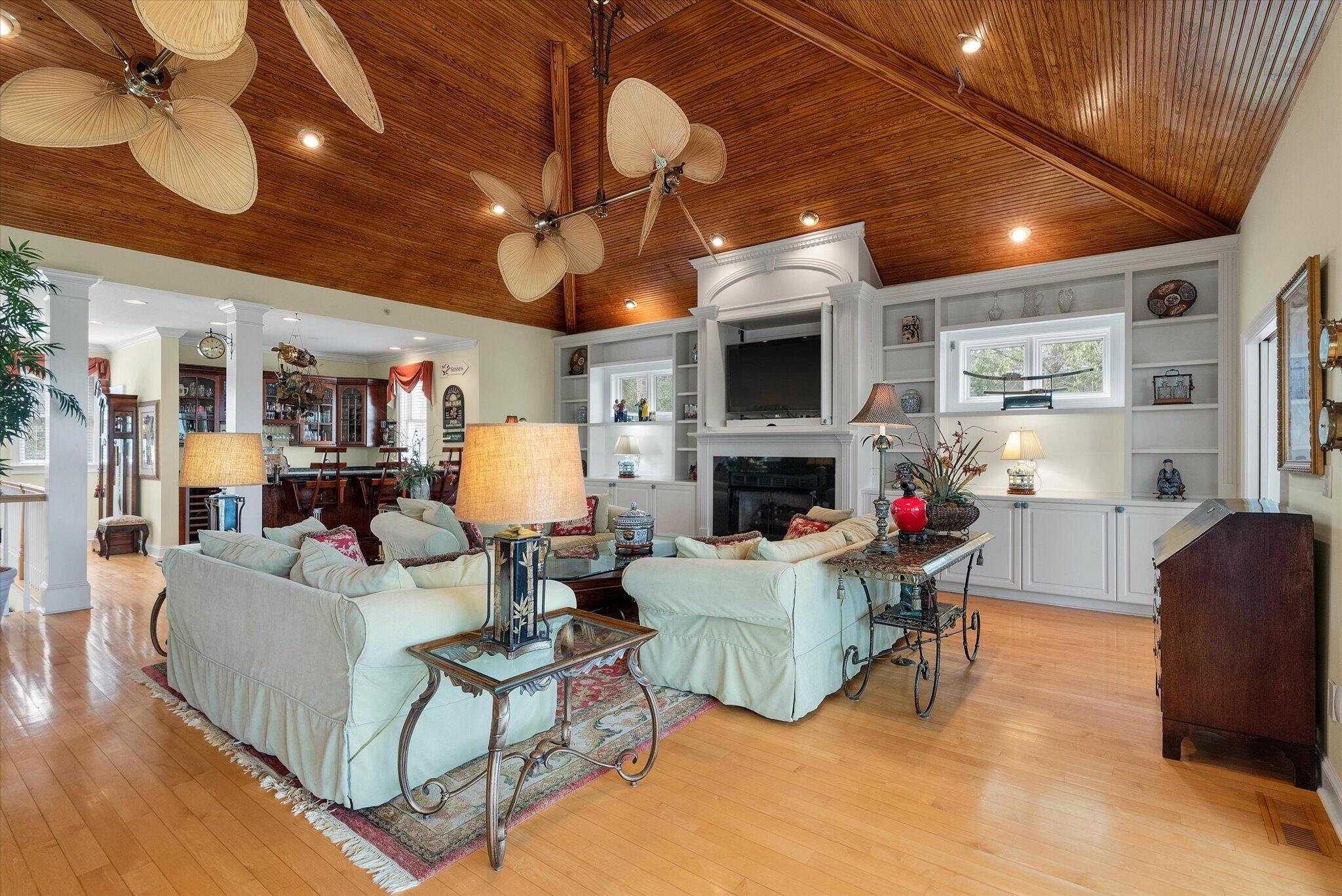 Image 3: 015-27 Waterway Island_i_Lowcountry_Expo