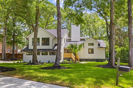 1134 Greenview Lane