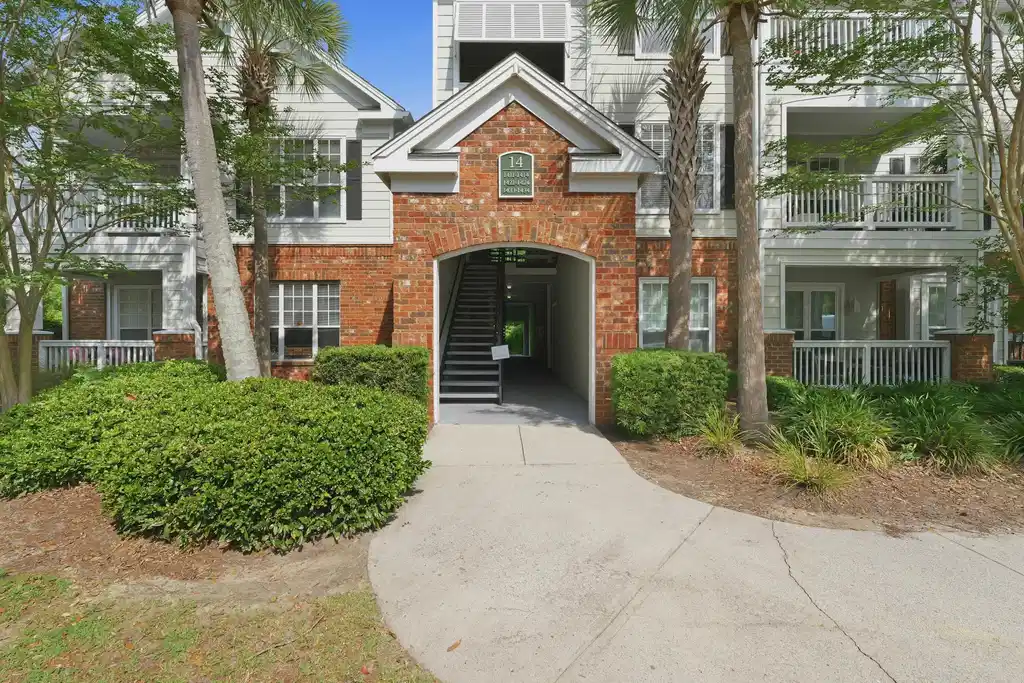 Image 1: Building Entrance 2