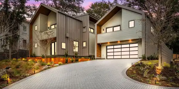 208 Linnea Lane