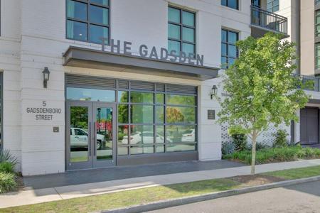 5 Gadsdenboro Street