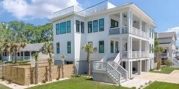 2401 Cameron Boulevard
