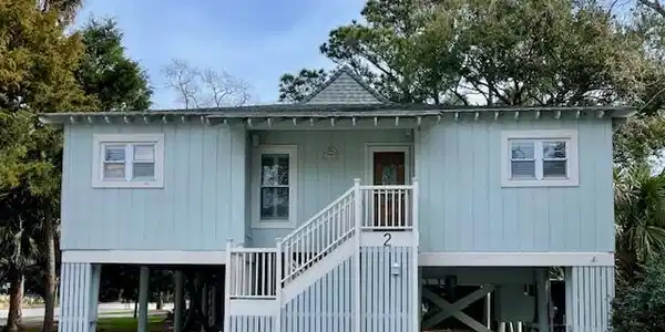 2 Sandcrab Court