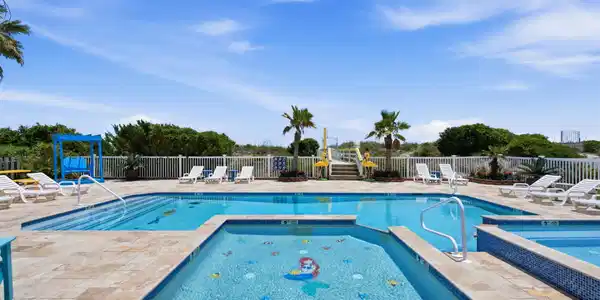 Image 3: 914 Ocean Blvd