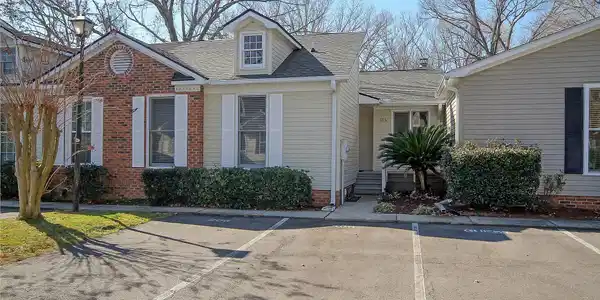 806 Harbor Oaks Drive, Charleston SC 29412