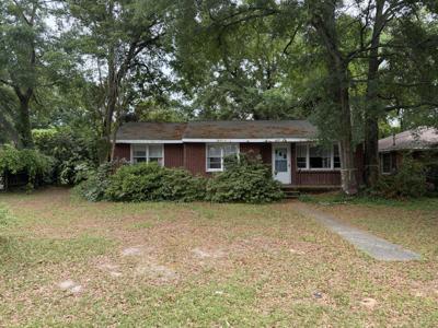 609 Coral Street
