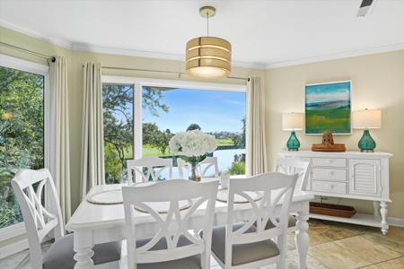 732 Spinnaker Beachhouse