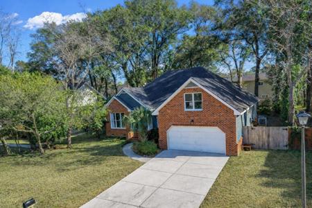 109 Oyster Point Row