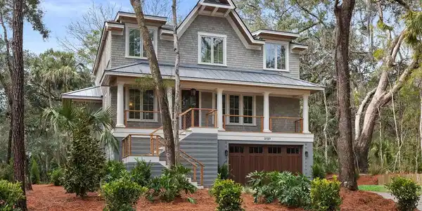 2727 Old Oak Walk