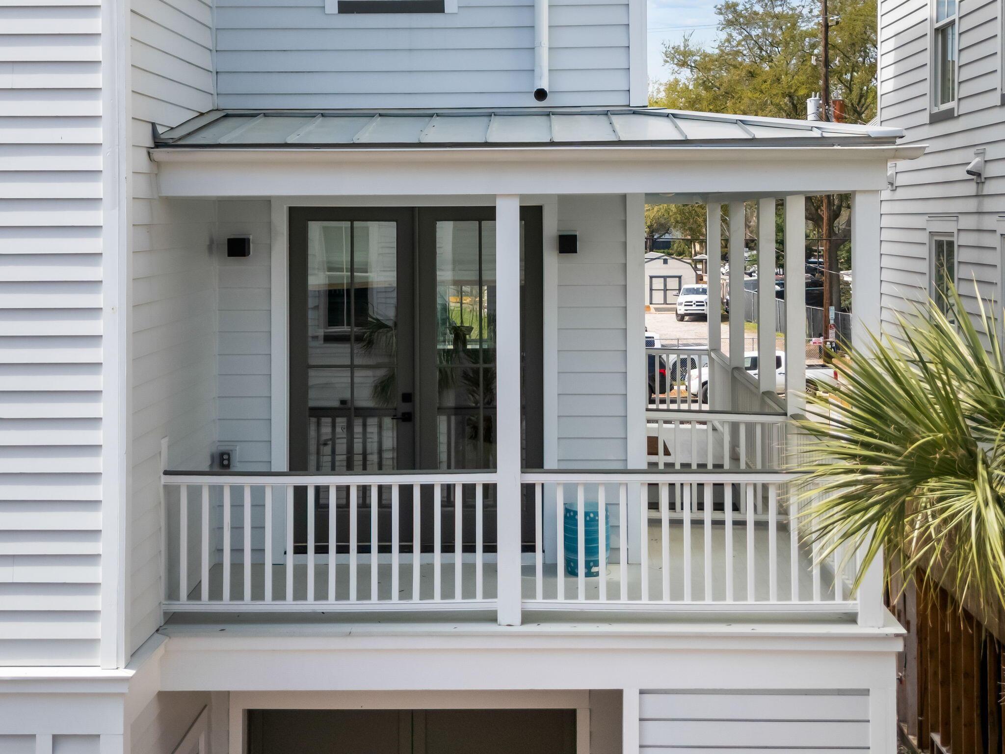 Image 2: 3-web-or-mls-18 Iron Forge Alley Coastal