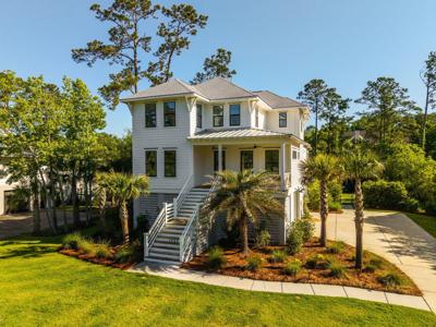 1443 Headquarters Plantation Drive
