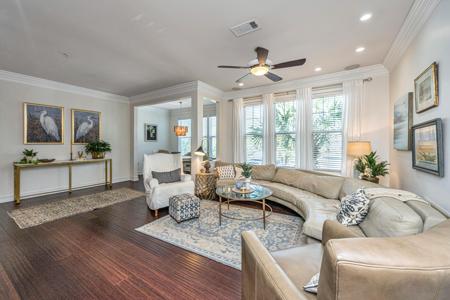 1421 Rosewood Lane