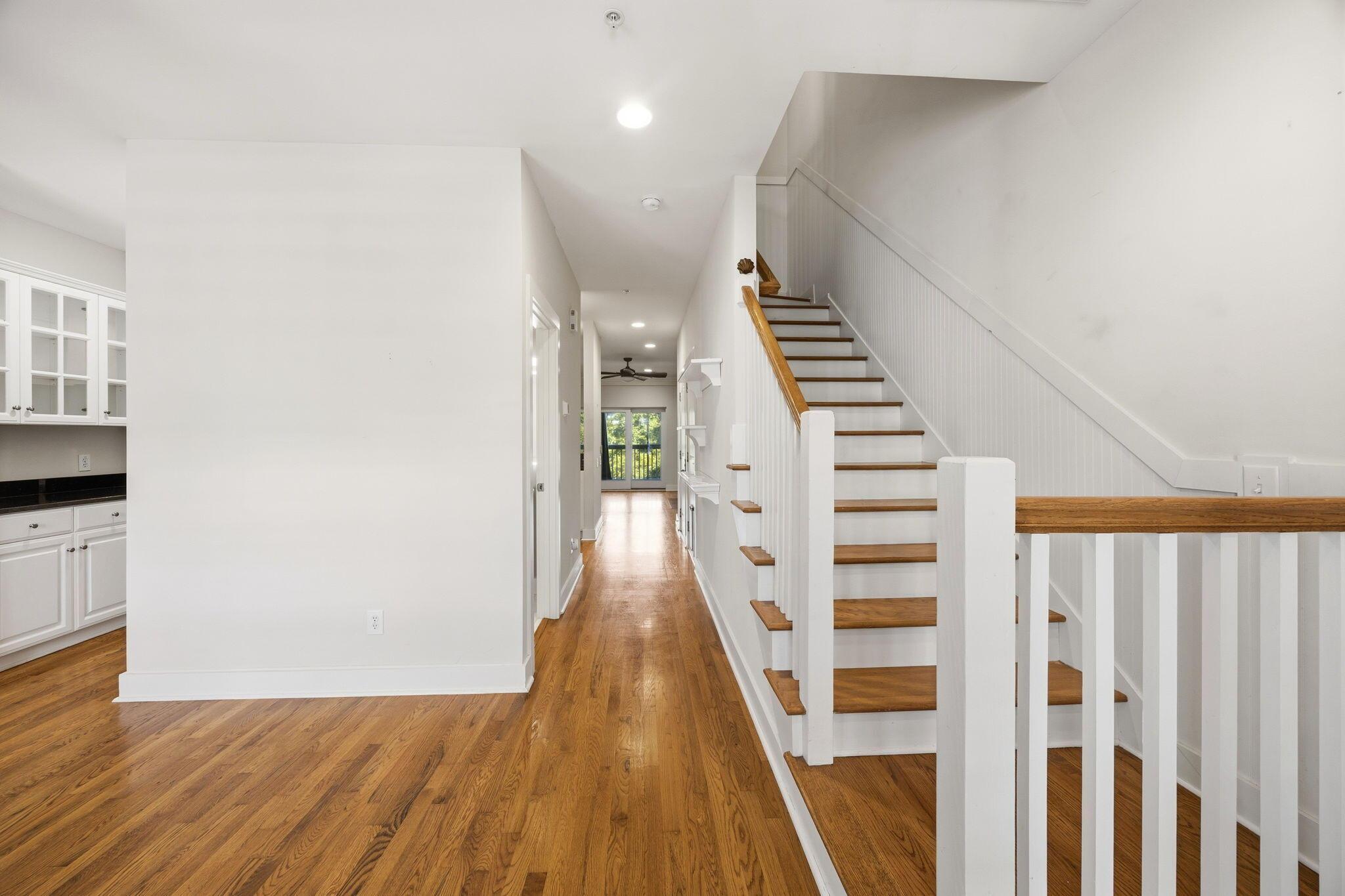 Image 2: 3-web-or-mls-470A8233