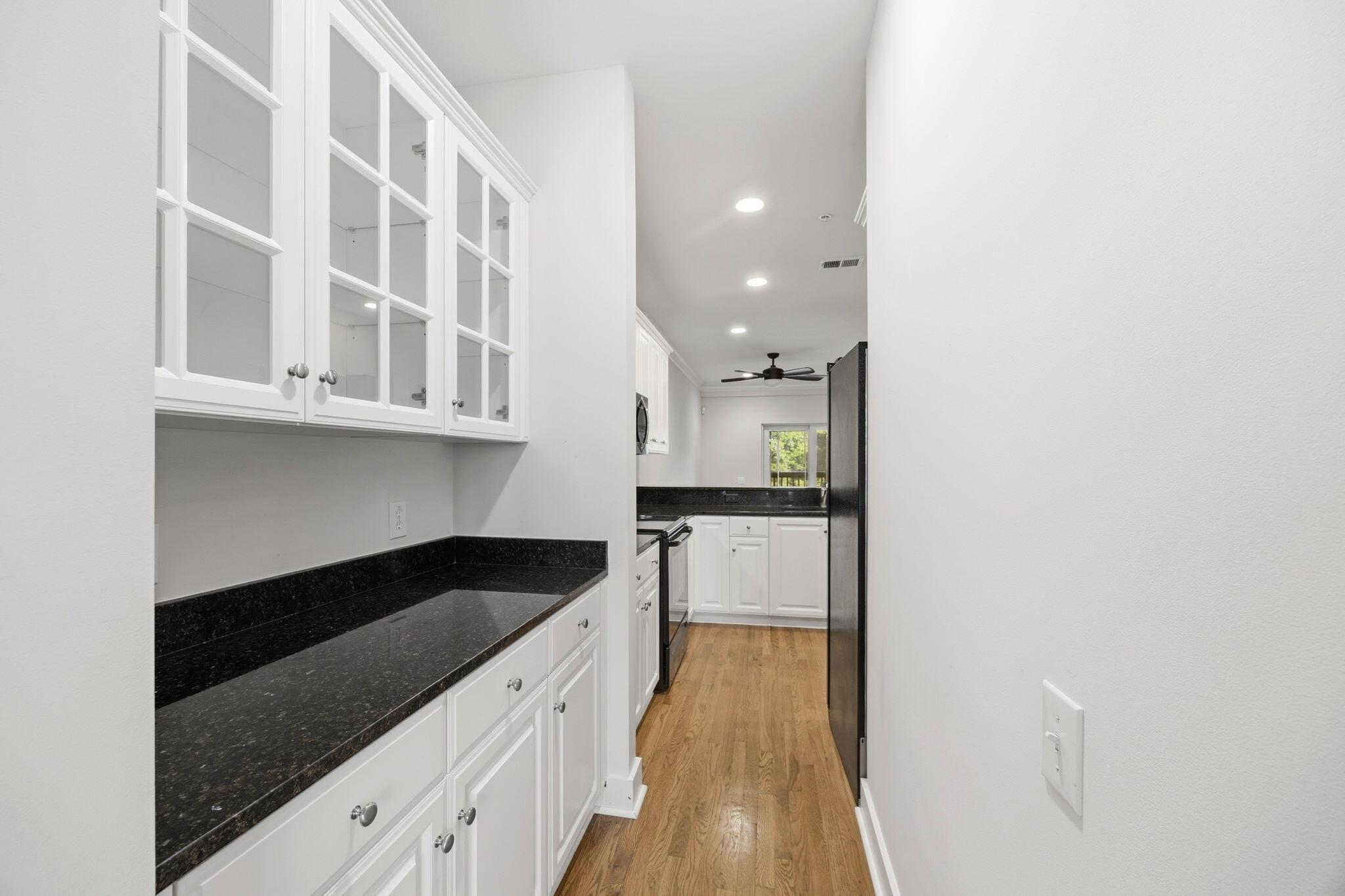 Image 4: 6-web-or-mls-470A8242