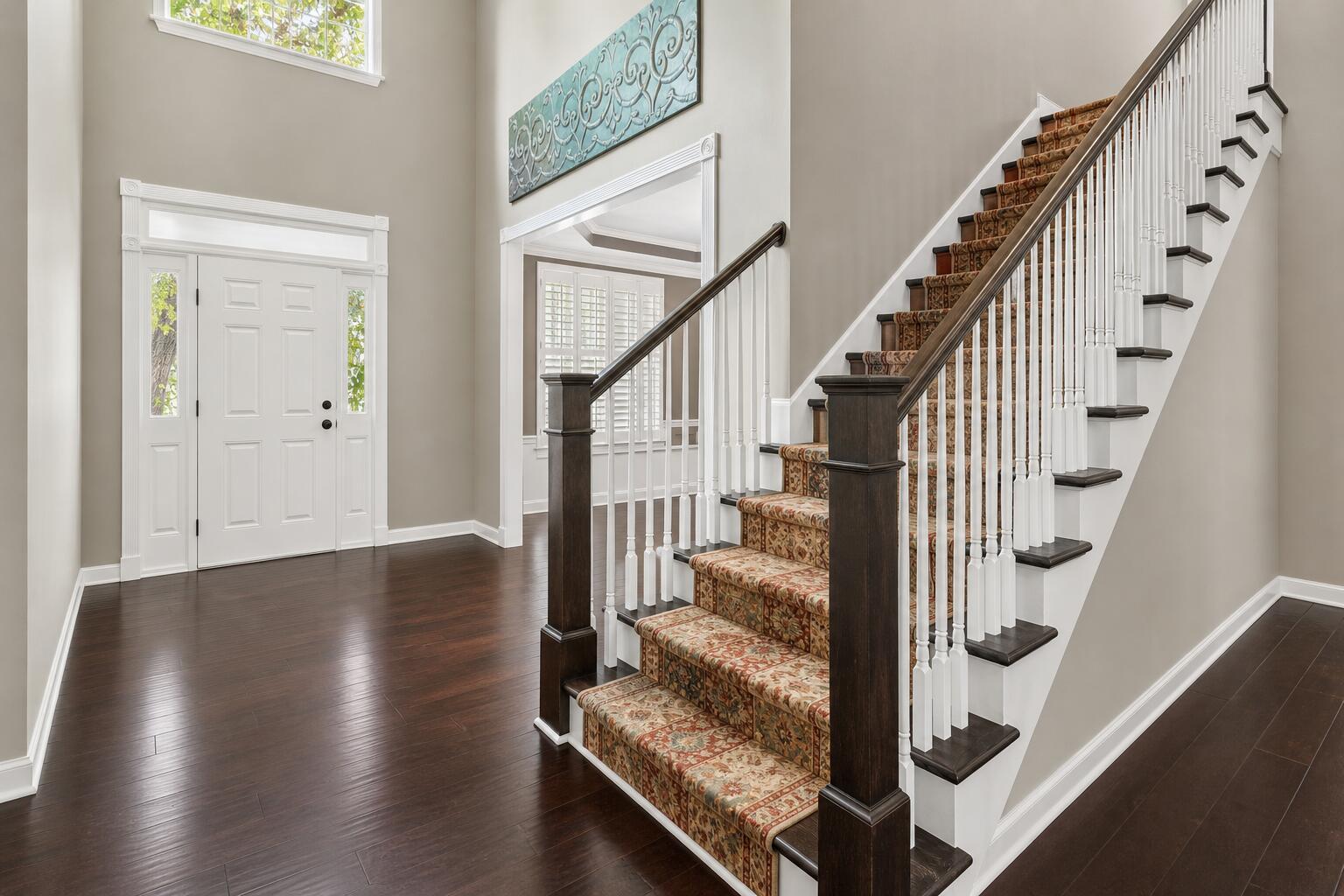 Image 3: enhanced foyer