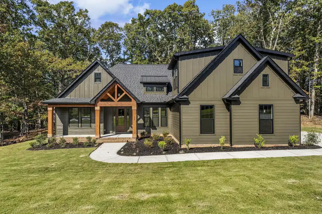 Image 1: Beckham Dark Green Facade