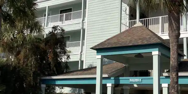 121 Marsh View Villas Drive