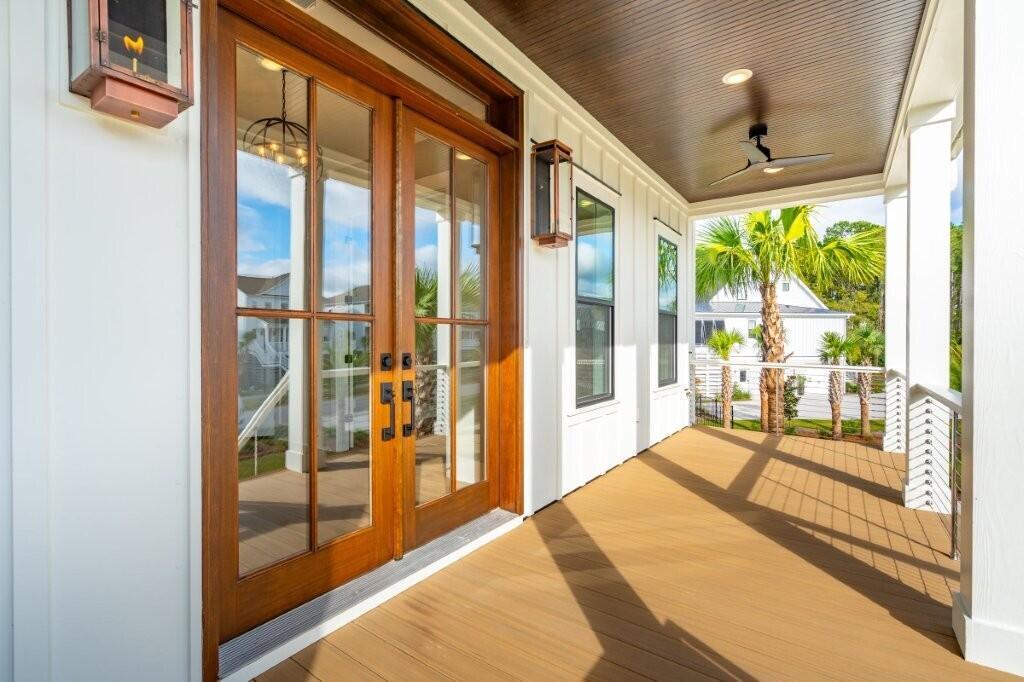Image 3: 1549NLakeshoreDr-KeenEyeMarketing-008