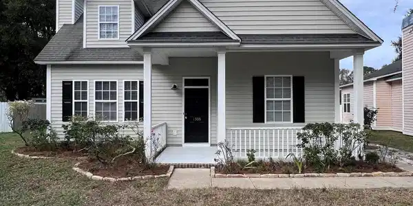 1500 Swamp Fox Lane
