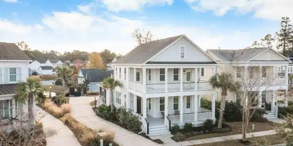 1593 Bowsprit Court