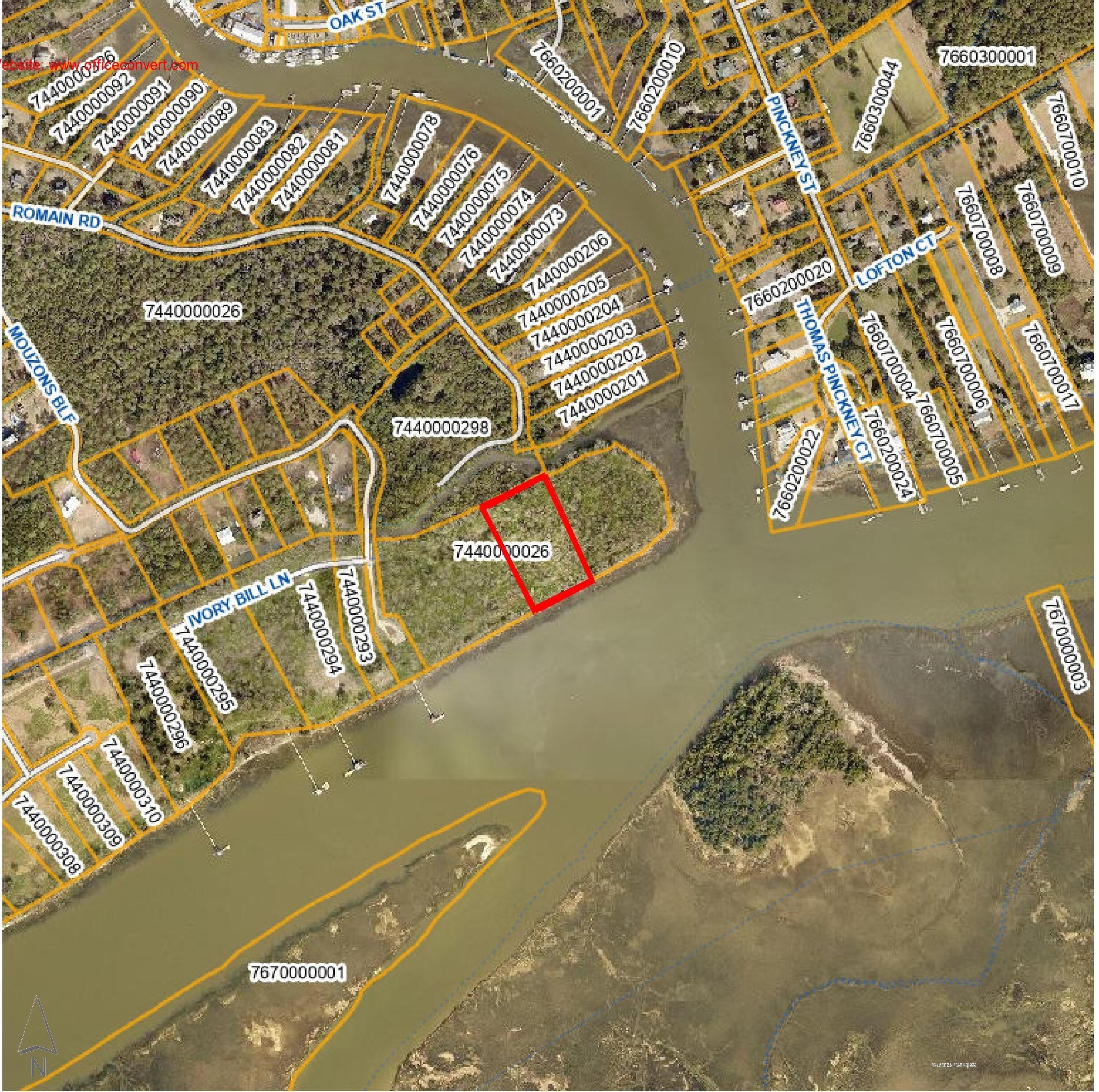 Image 1: lot 3 pic 2-001