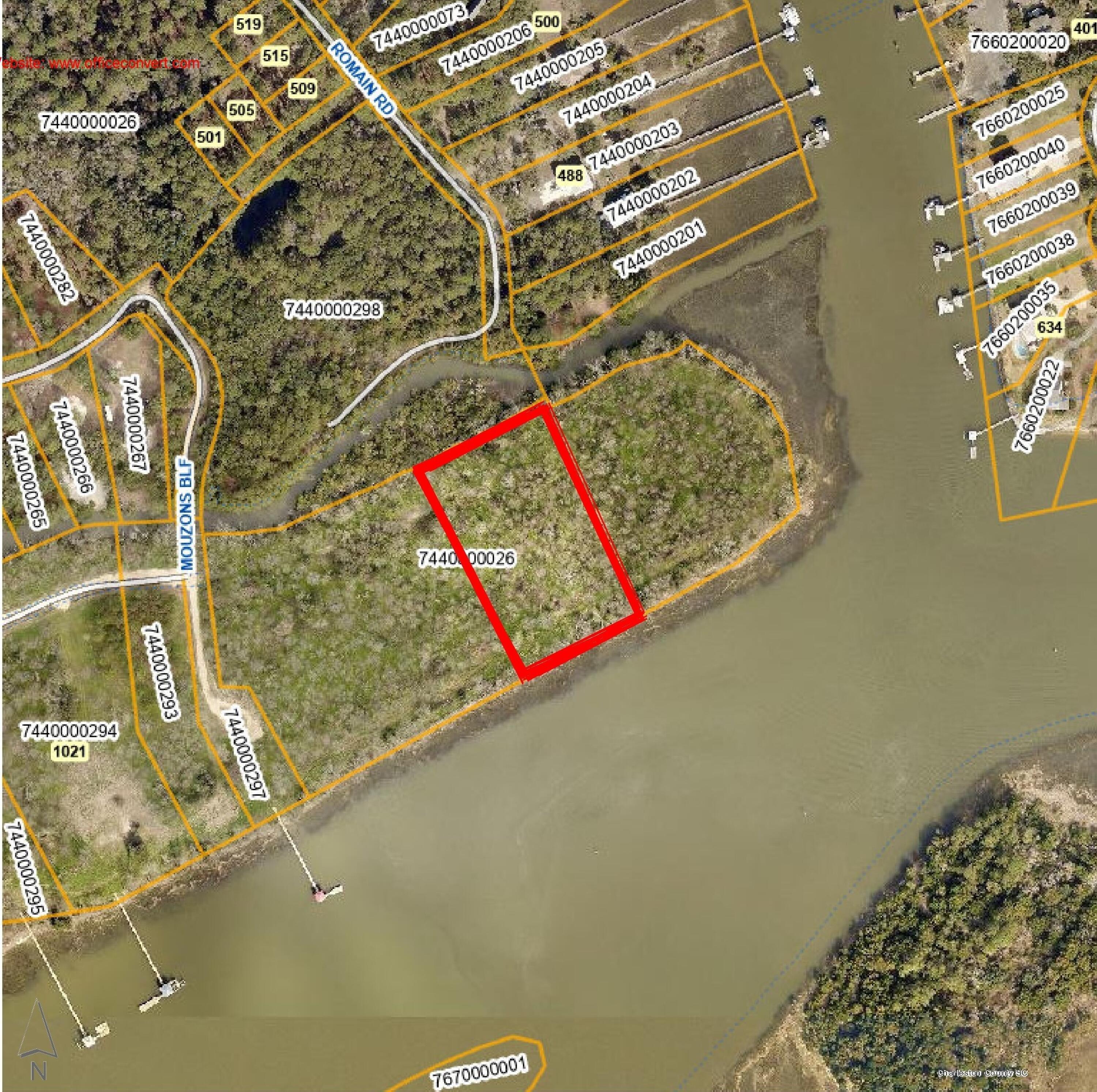 Image 3: lot 3 pic-001