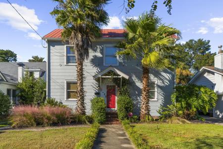 208 Gordon Street