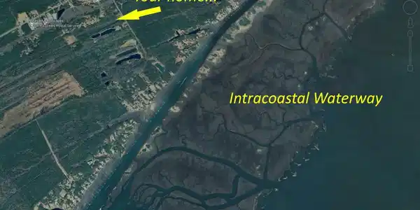 Image 2: Google Earth 2 arrow