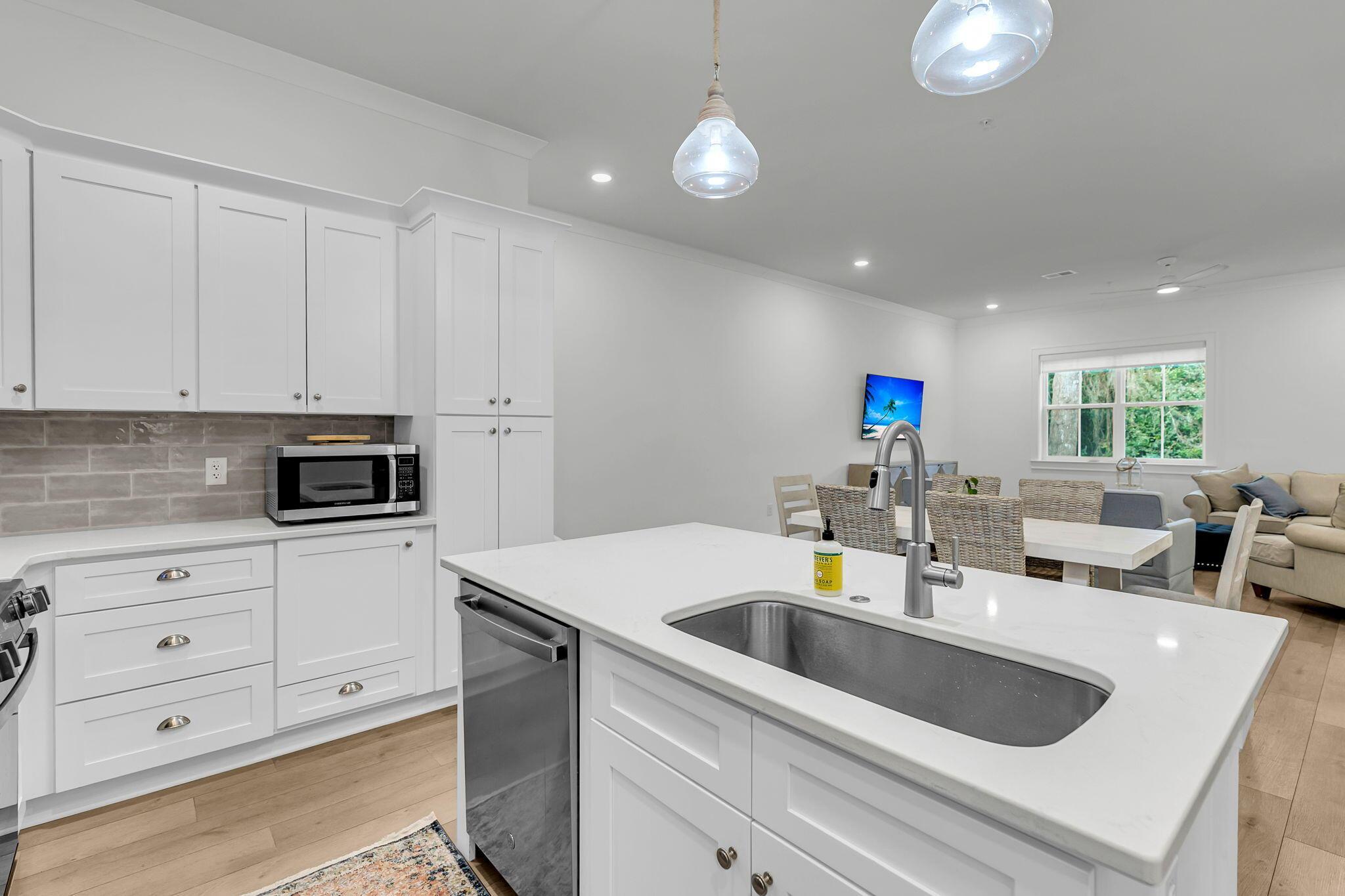 Image 3: CREM - 7416 Indigo Palms + Amenities-10