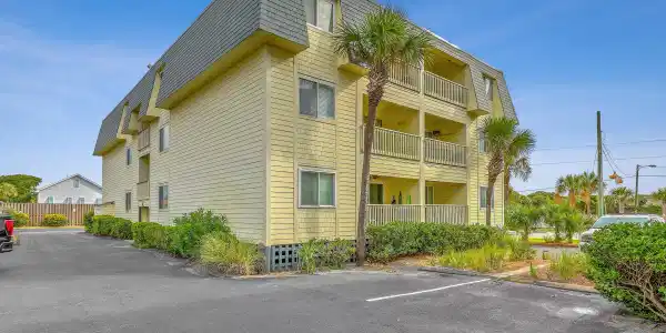 1400 Ocean Boulevard # 204a, Isle of Palms SC 29451