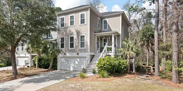 4088 Egrets Pointe Drive, Mount Pleasant SC 29466