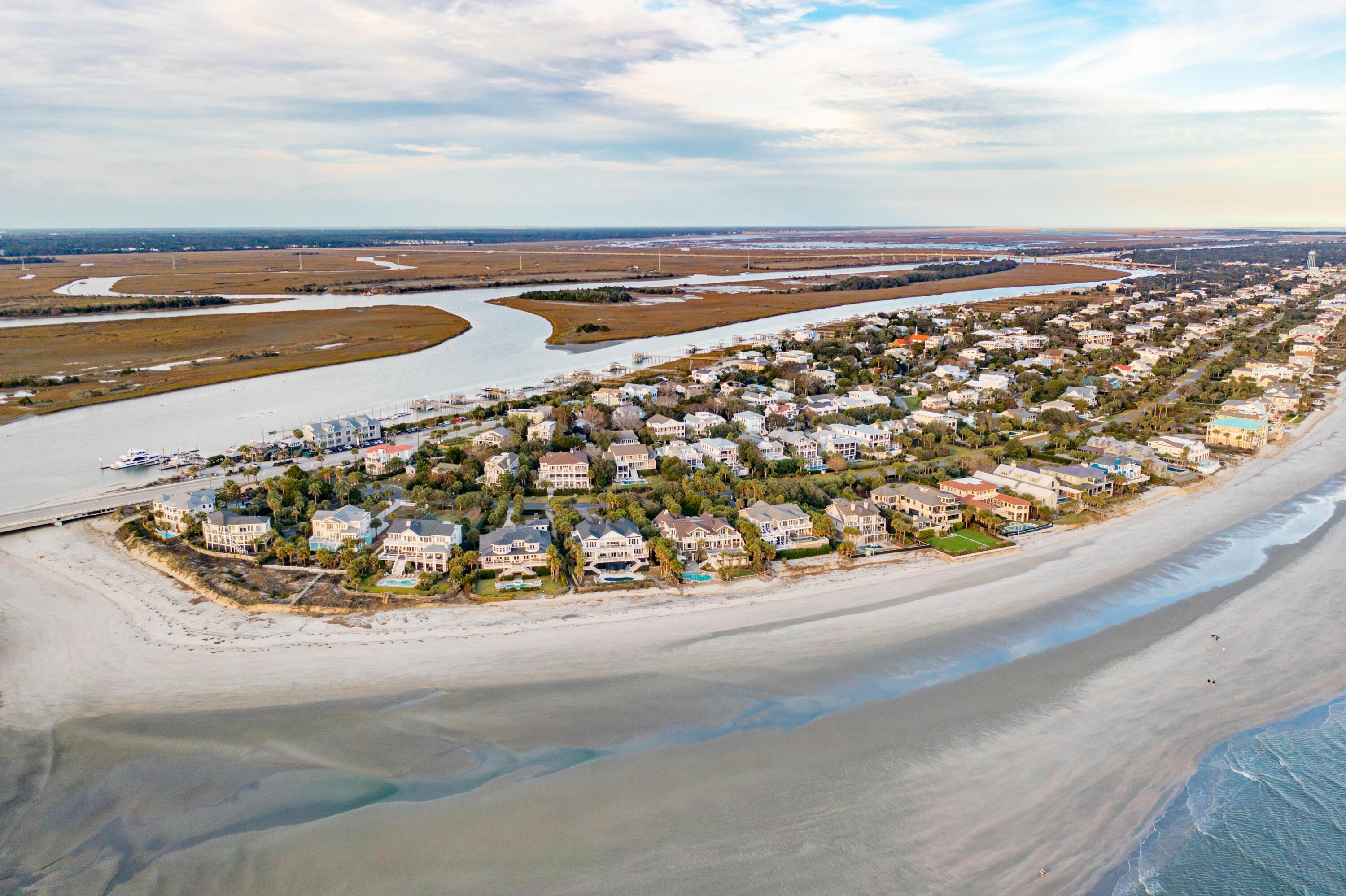 Image 1: 112OceanBlvd-KeenEyeMarketing-036